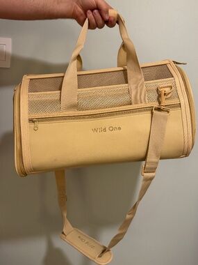 Wild One Dog Carrier for Plane Transport